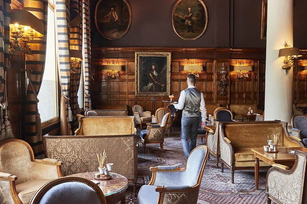 Le Negresco Bar Gift Package for Honeymoon